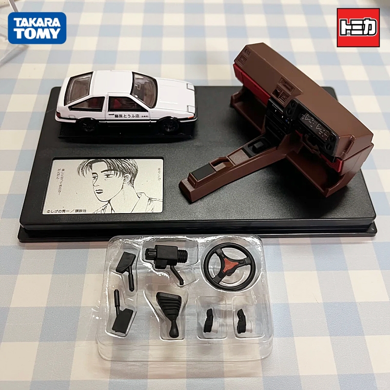 Takara Tomy Tomica Initial D T - Model Kit Ae86 avaliação e preço