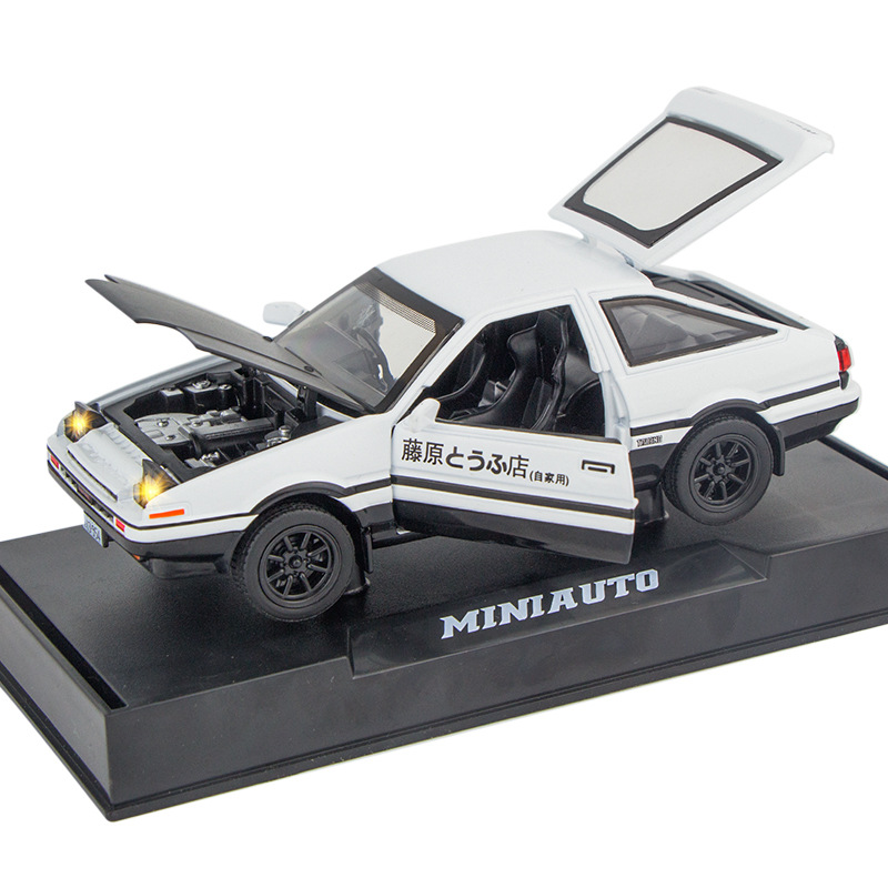 Modelo de Carro 1:32 INITIAL D - Model Kit Ae86 avaliação e preço