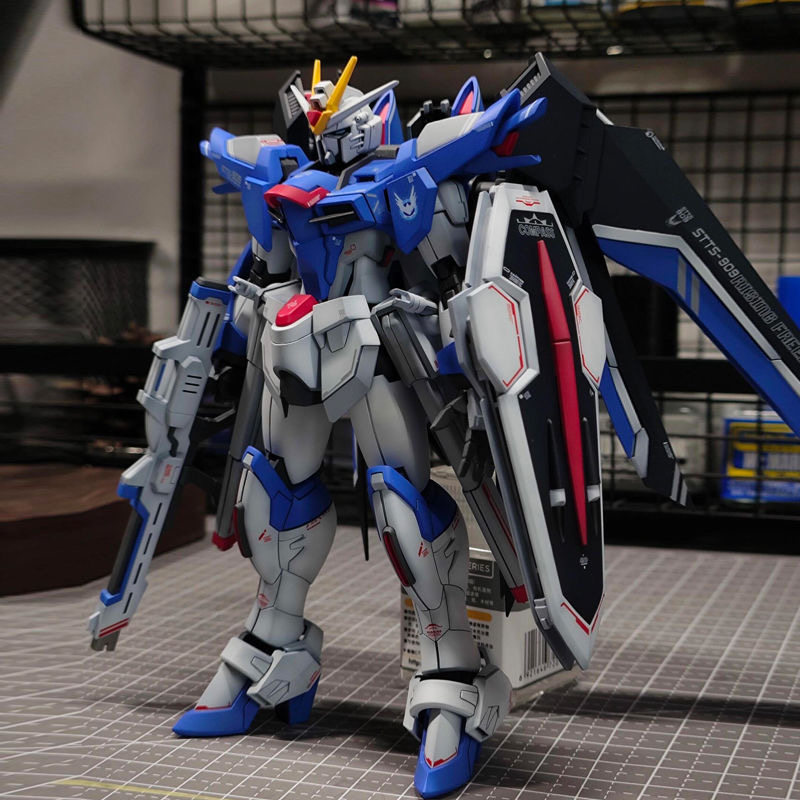 Kit de Modelo Plástico Mecha E - Model Kit Mecha Girl avaliação e preço
