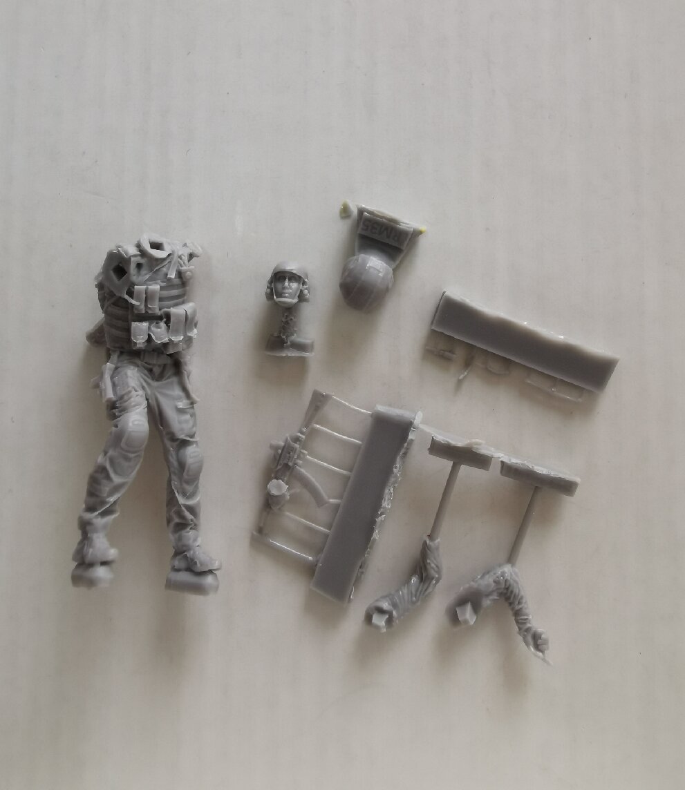 Kit de modelo 1:35 kit de resi - Model Kit Entry Grade avaliação e preço